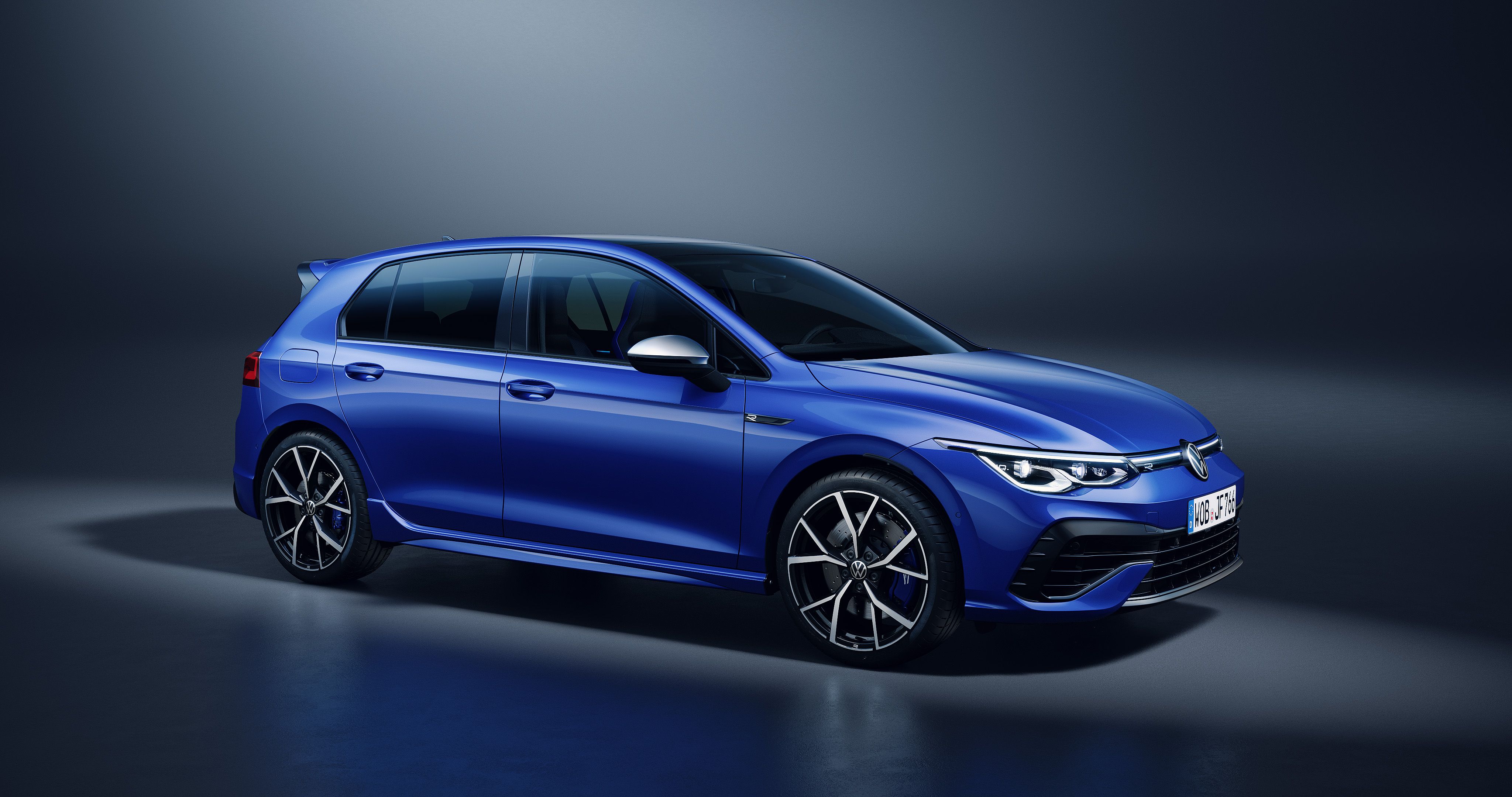 VW Golf R 2020: todos los datos y fotos del Golf más radical.