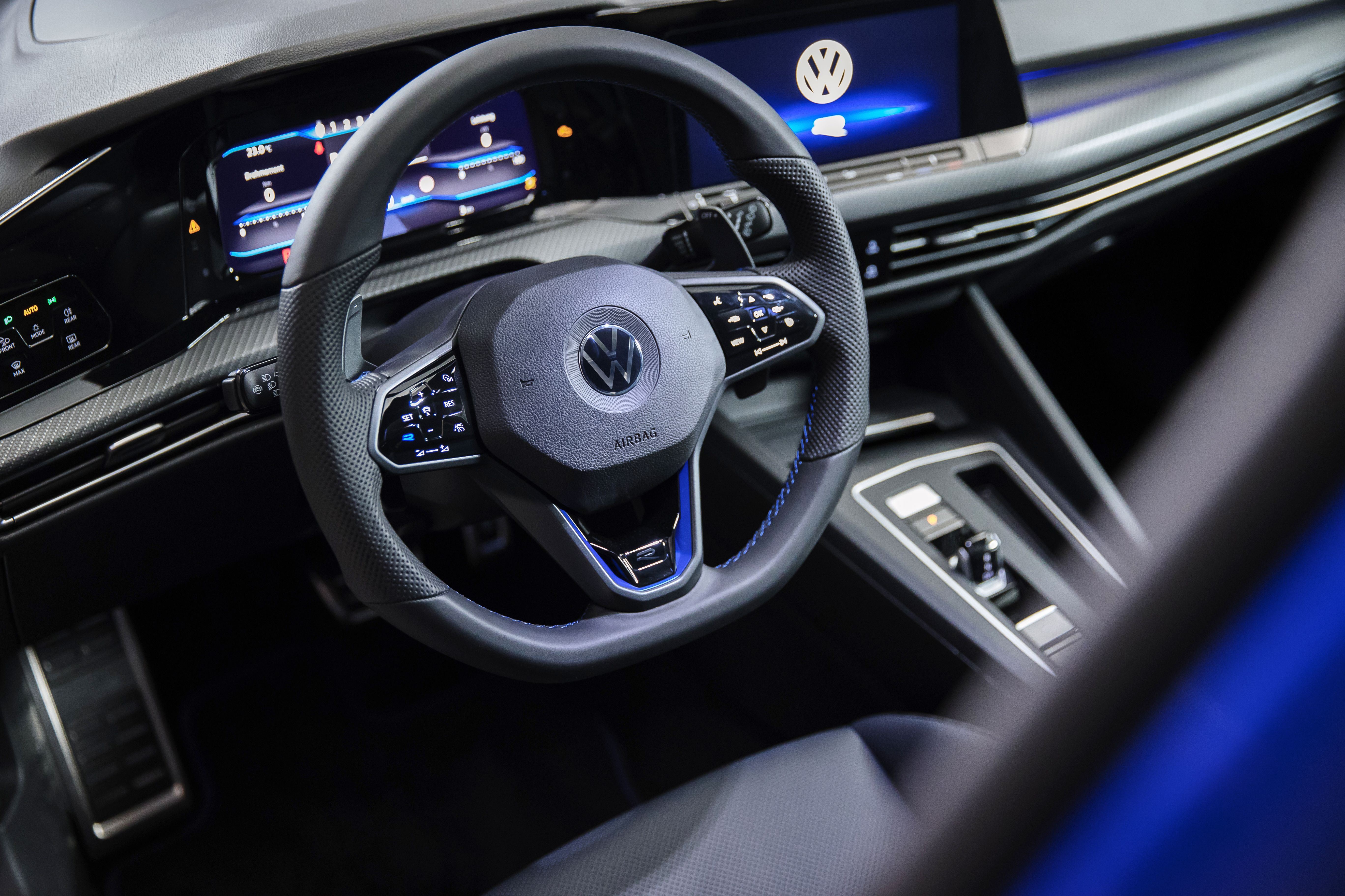 VW Golf R 2020