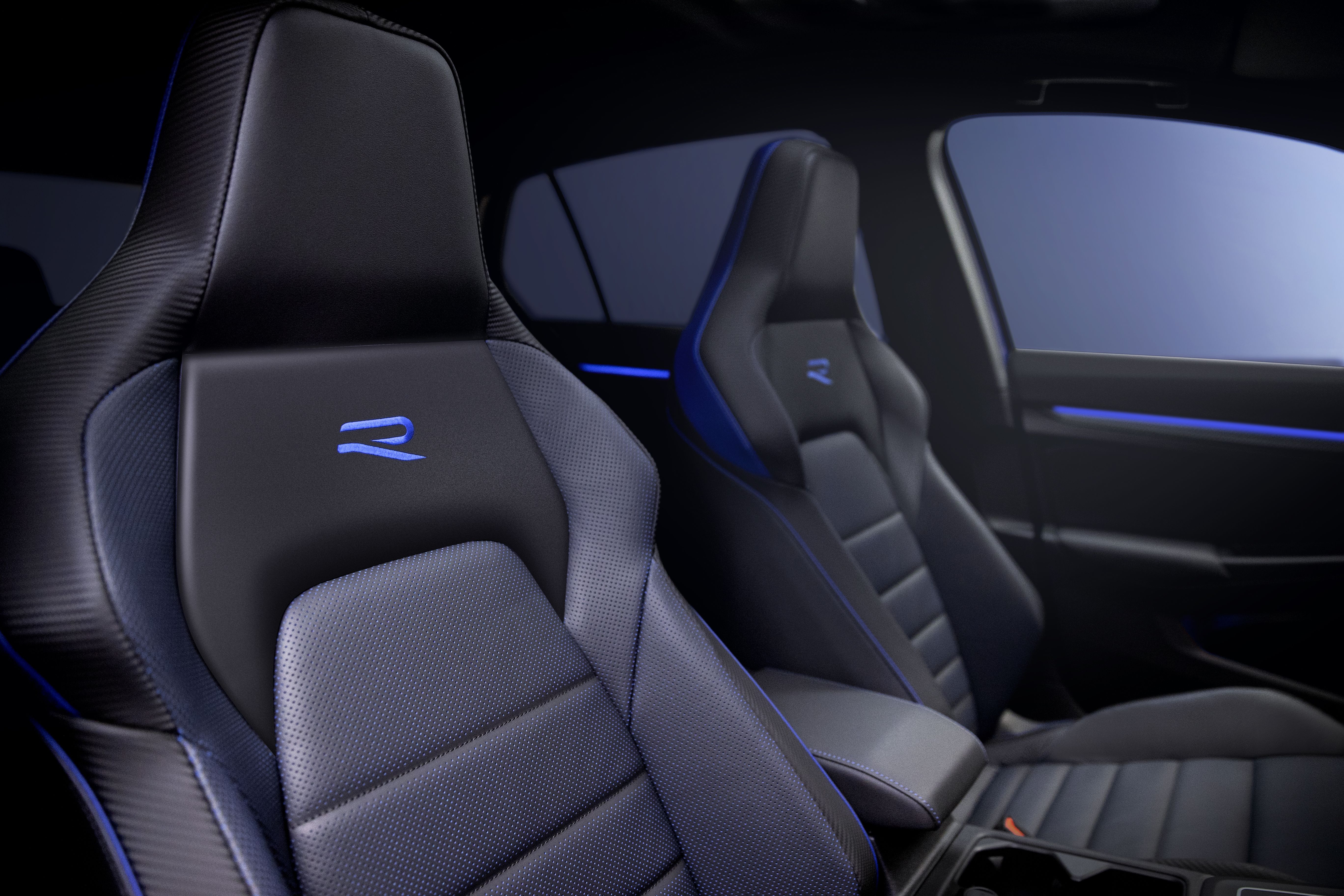 VW Golf R 2020