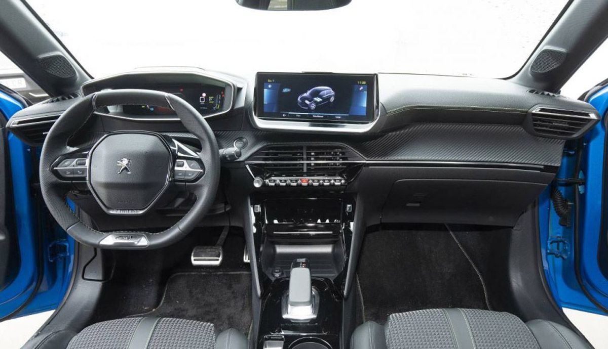 Peugeot e-208.