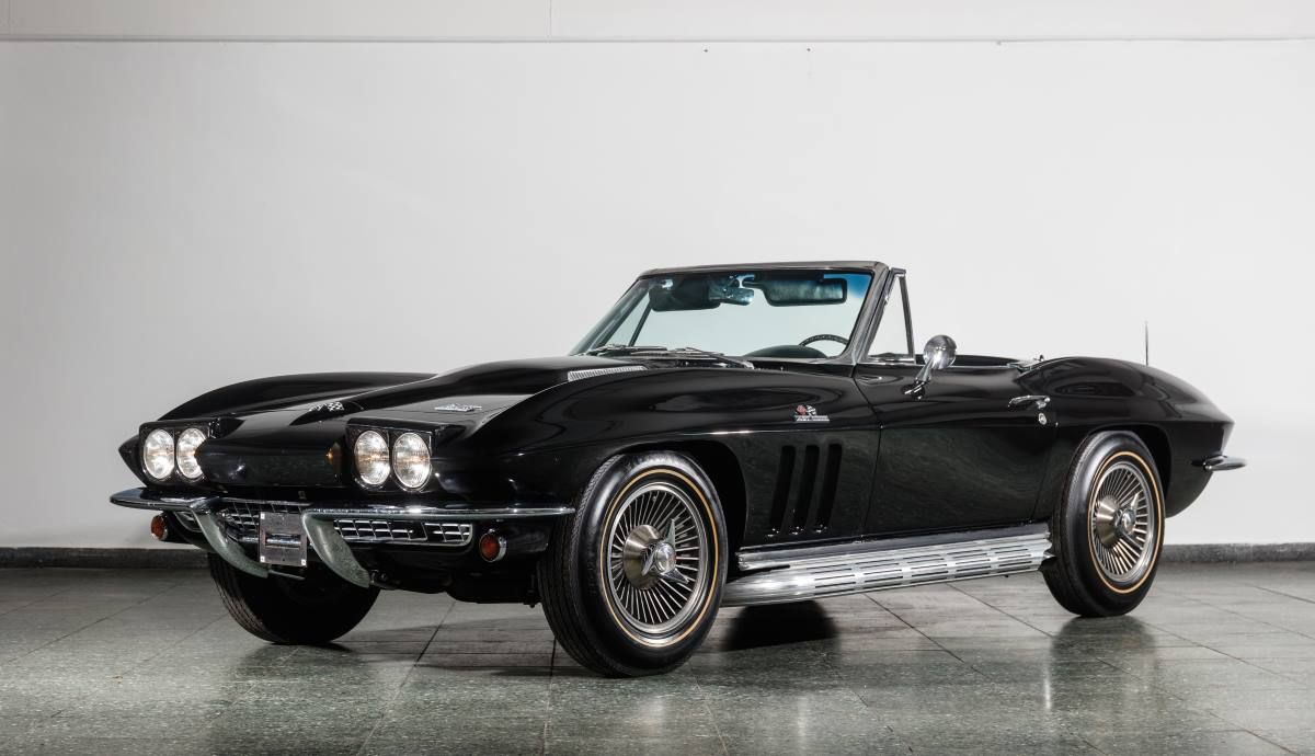 esta ahí Afilar fluctuar Chevrolet Corvette C2 (1963-1967): un mítico cabrio