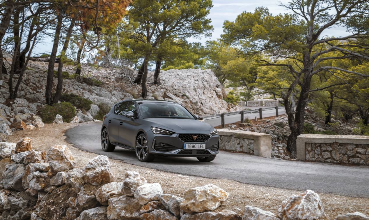 Cupra Leon (5)