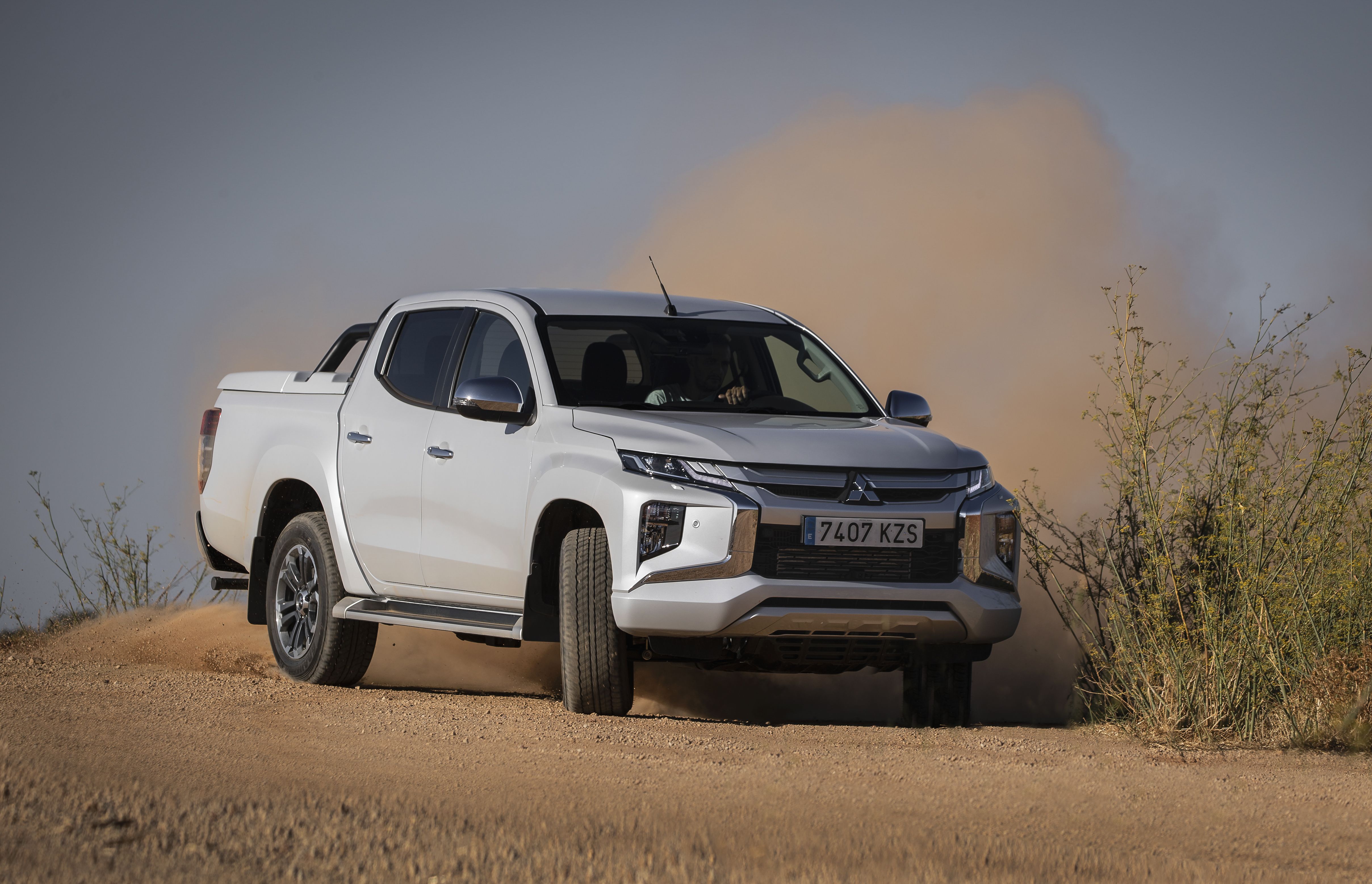 Mitsubishi L200 Doble Cabina 2020 