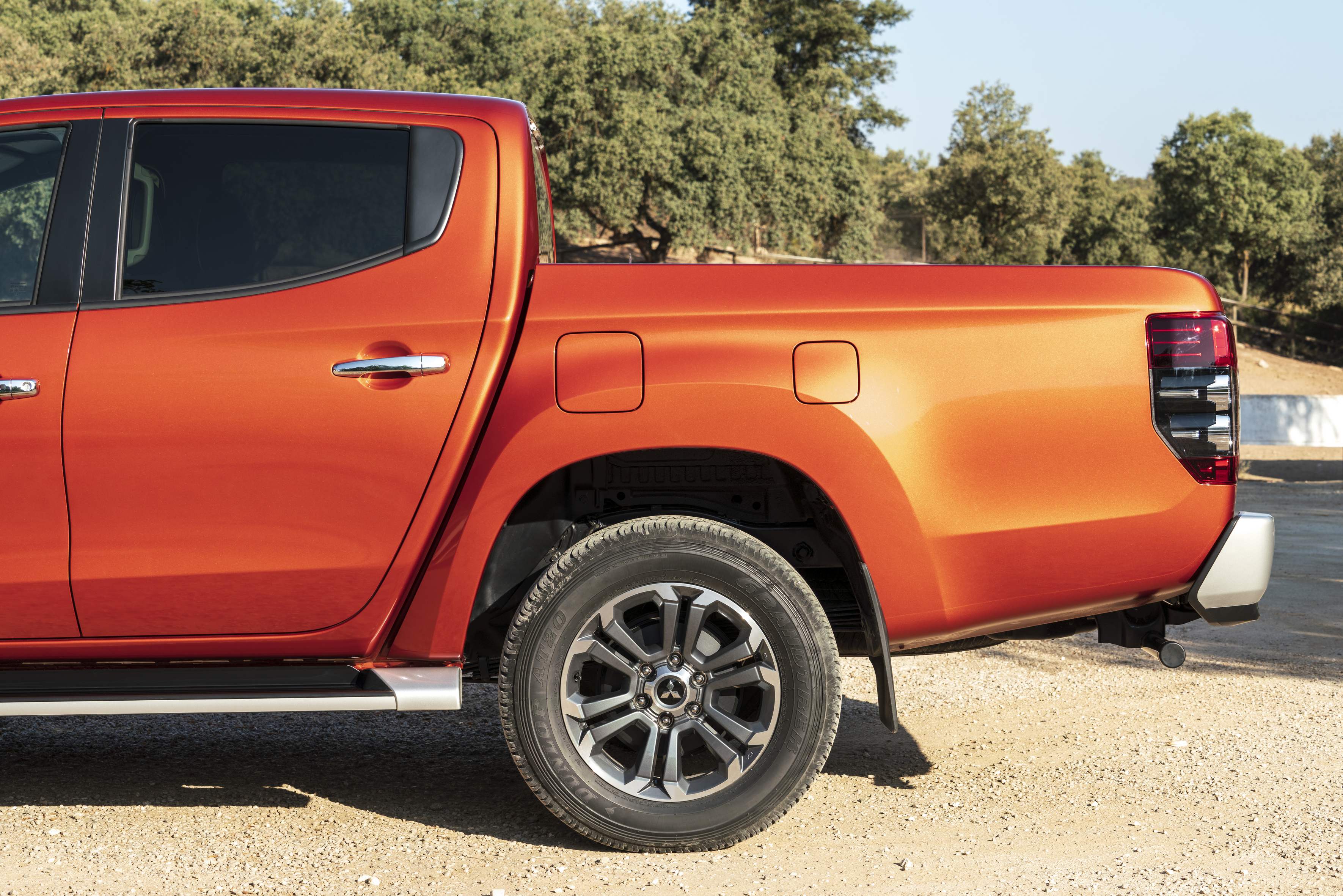 Mitsubishi L200 Doble Cabina 2020 