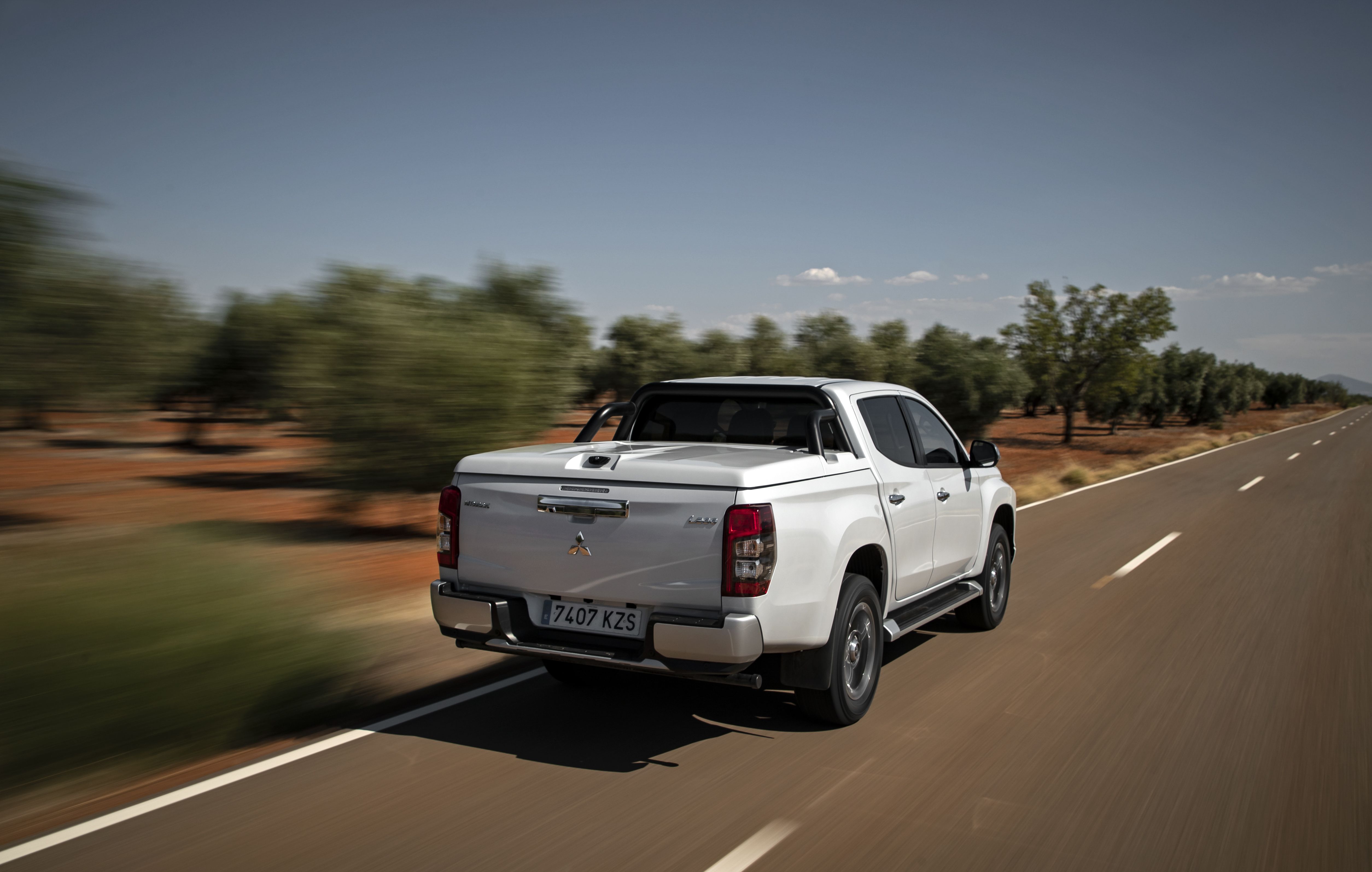 Mitsubishi L200 Doble Cabina 2020 