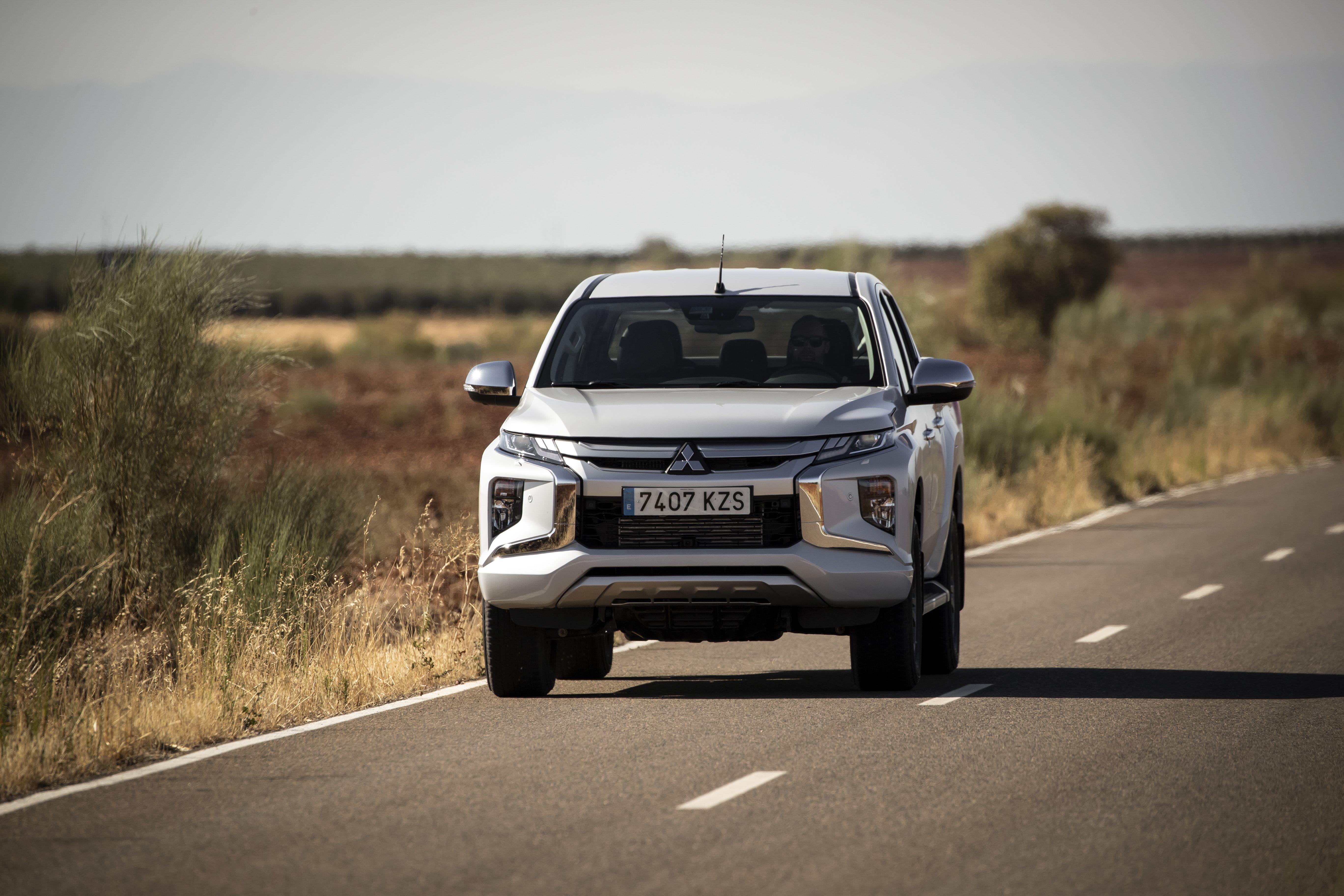 Mitsubishi L200 Doble Cabina 2020 