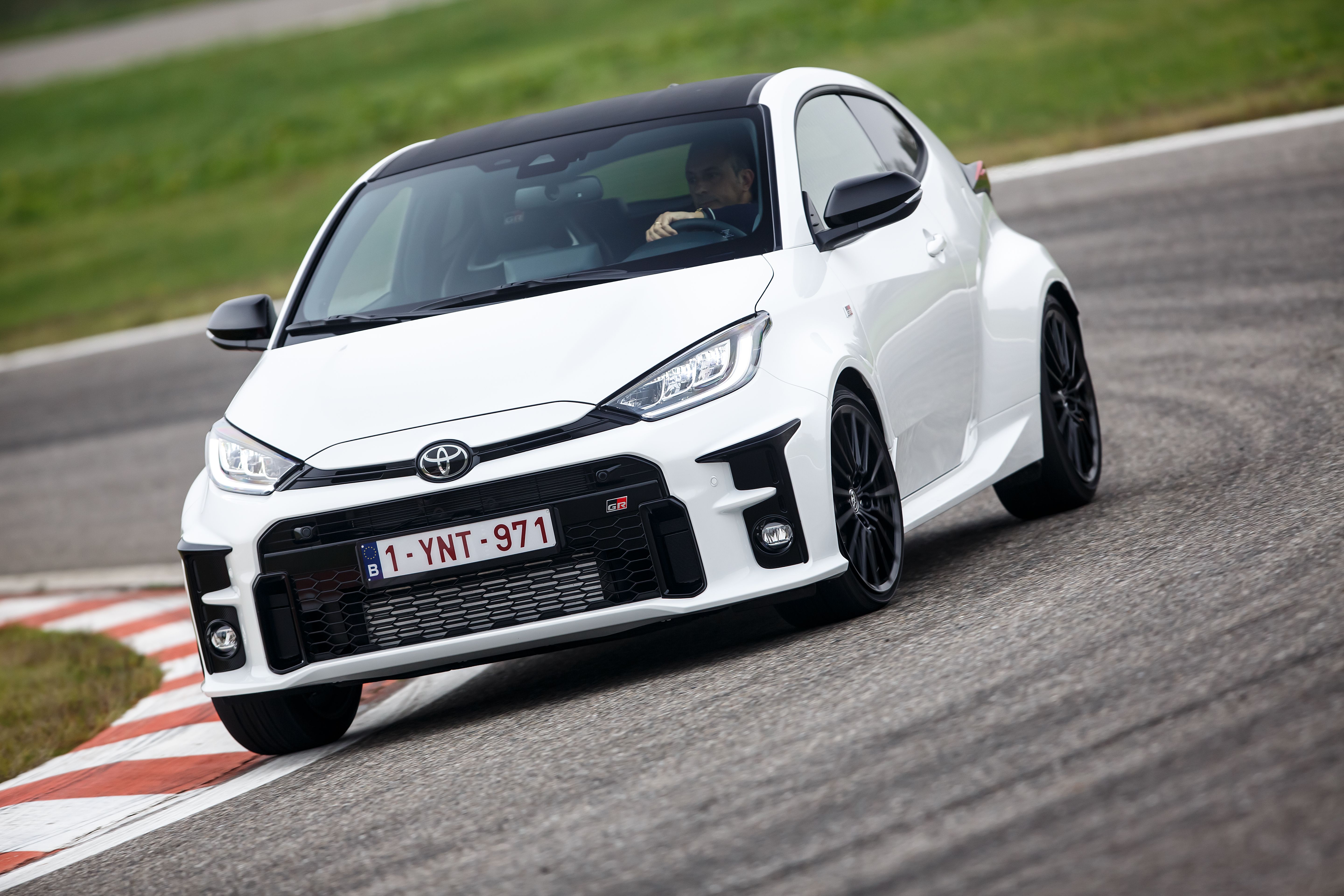 Toyota GR Yaris (19)