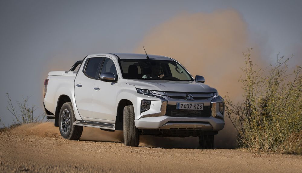 El Mitsubishi L200 brilla especialmente por su grandes aptitudes como todo-terreno El Mitsubishi L200 brilla especialmente por su grandes aptitudes como todo-terreno