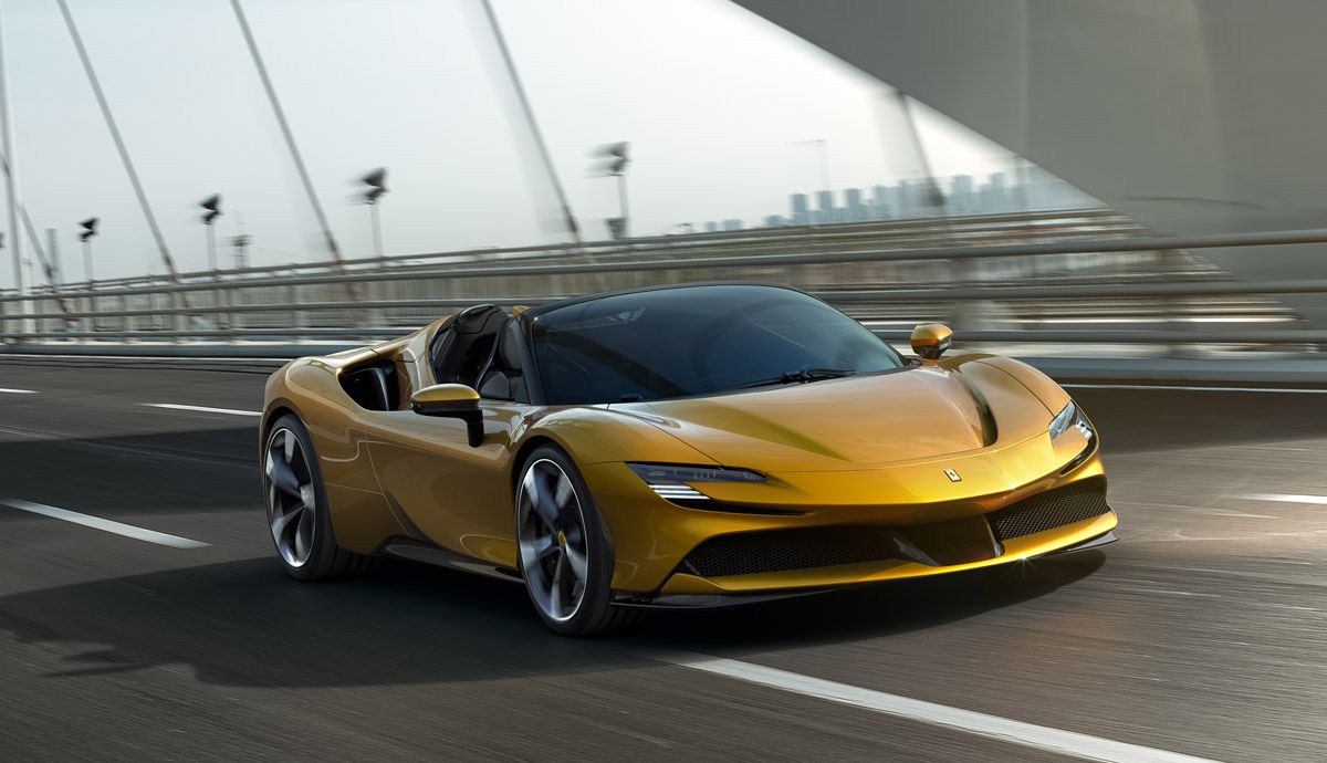 Ferrari SF90 Spider.
