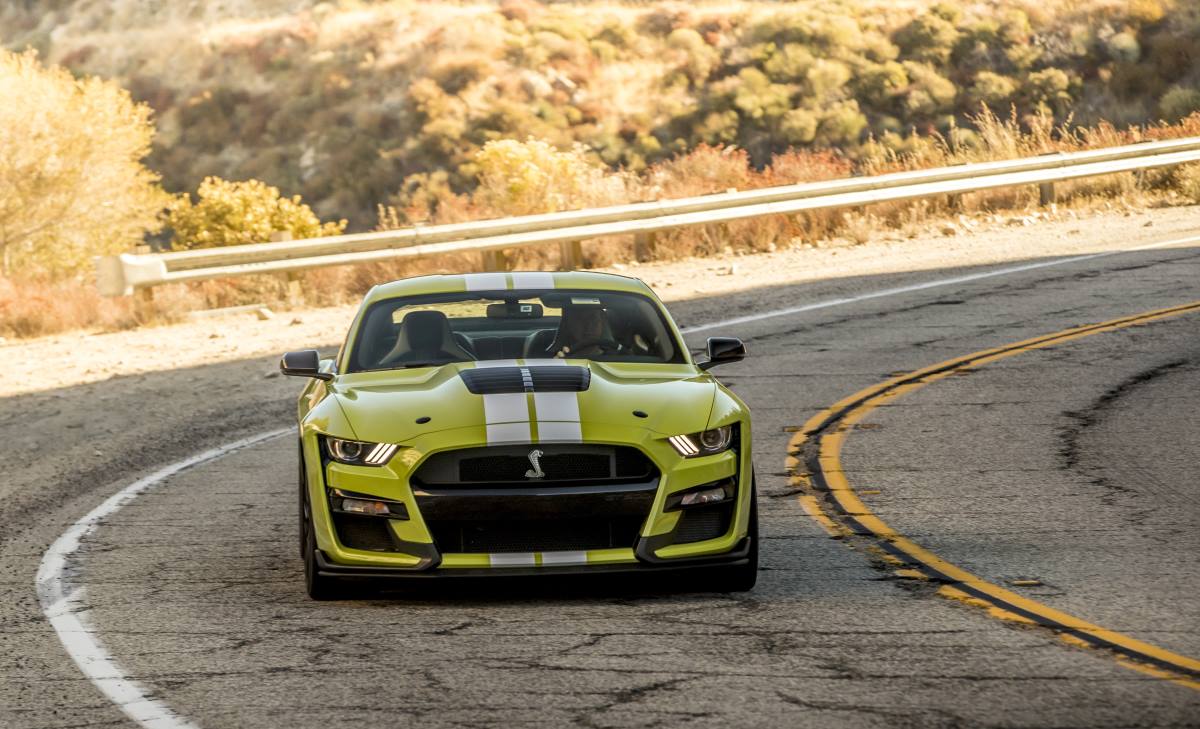 Ford Mustang Shelby GT500 2