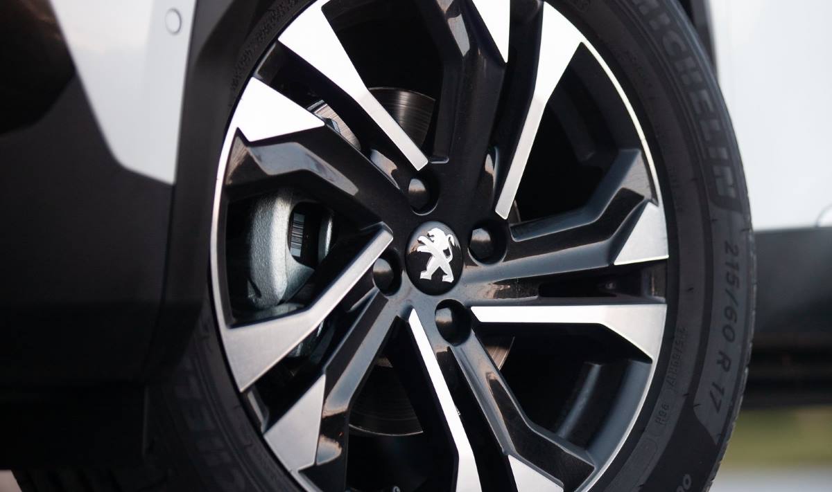 Posible diseño de las llantas del nuevo Peugeot 308 2021