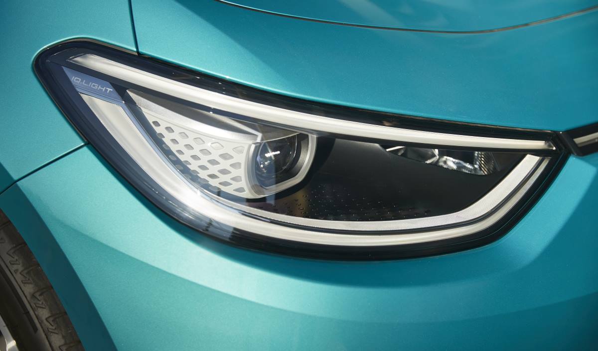 Faros delanteros con sistema de iluminación IQ Light en el VW ID.3