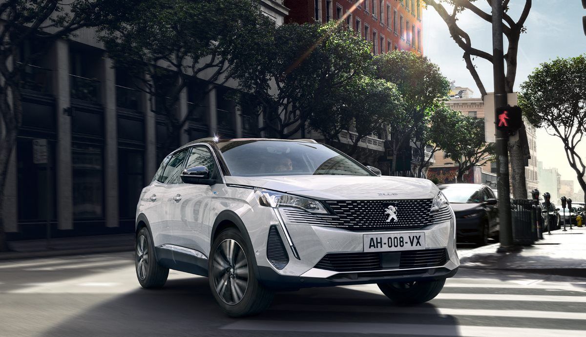 Nuevo Peugeot 3008 Hybrid 300.