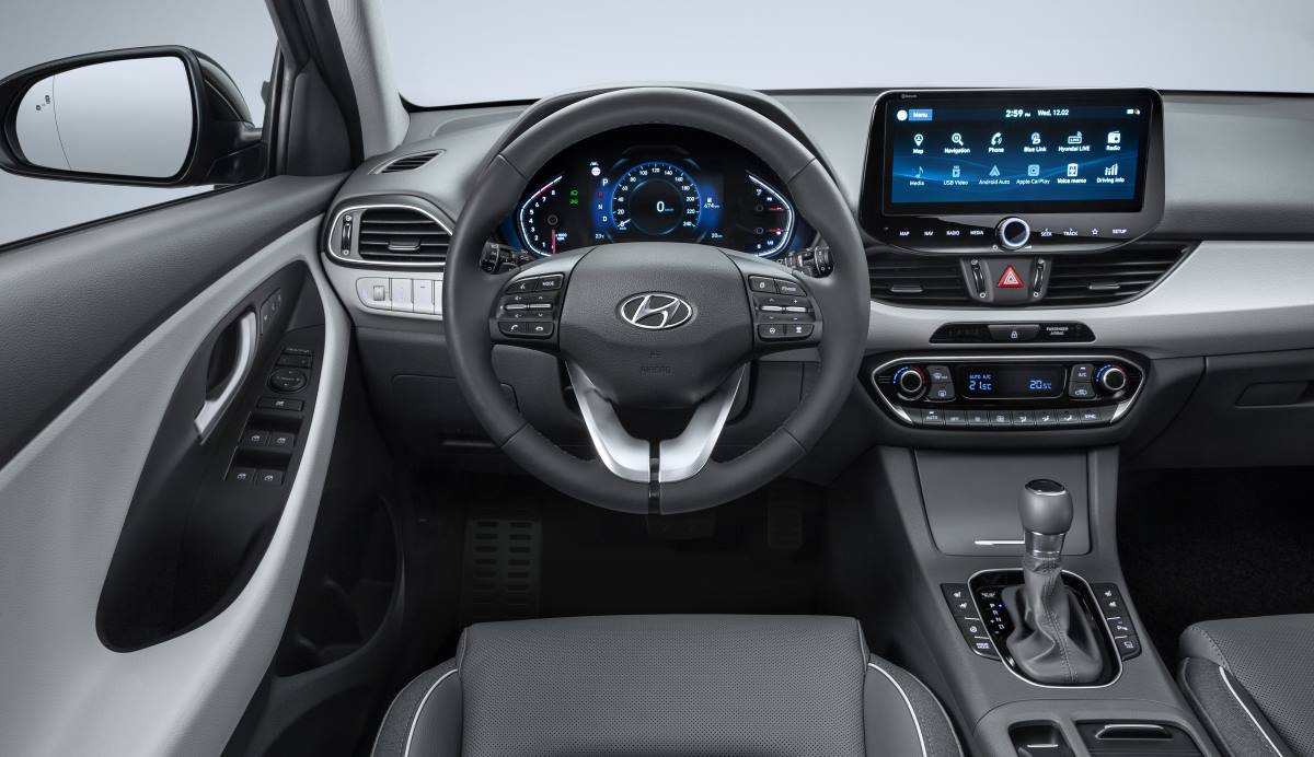 Hyundai i30 2021 16