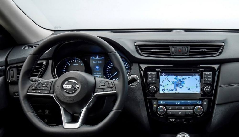 Sutiles cambios en el interior del Nissan X Trail 2021