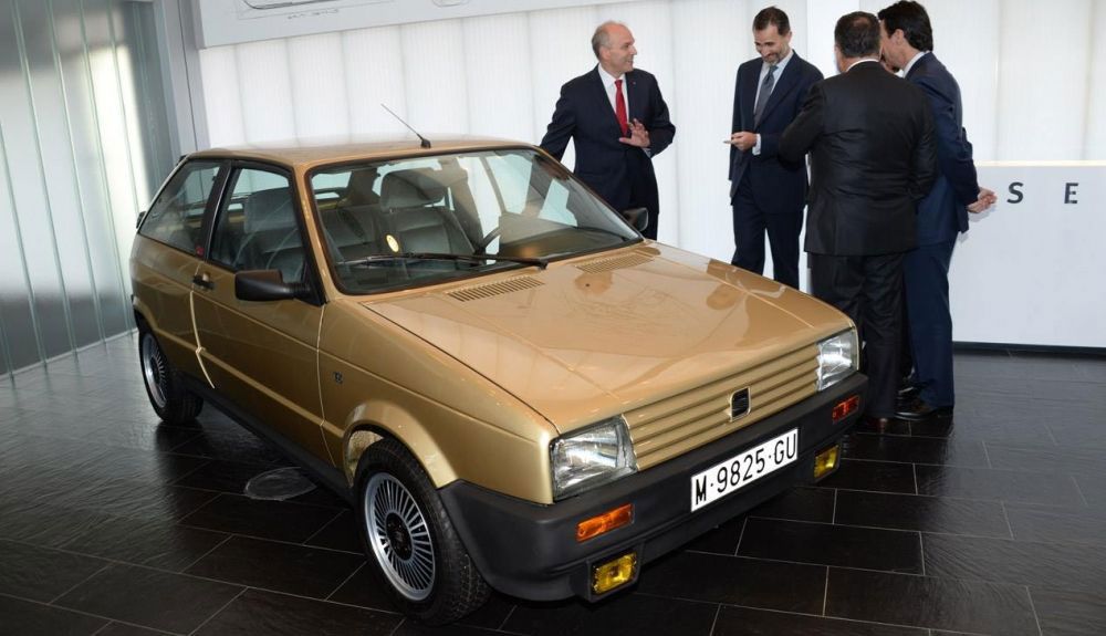 Felipe VI ha podido visitar en numerosas ocasiones su primer Seat Ibiza