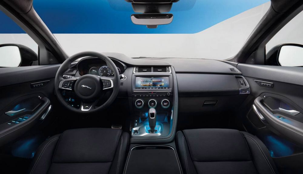 Interior del Jaguar E-PACE.
