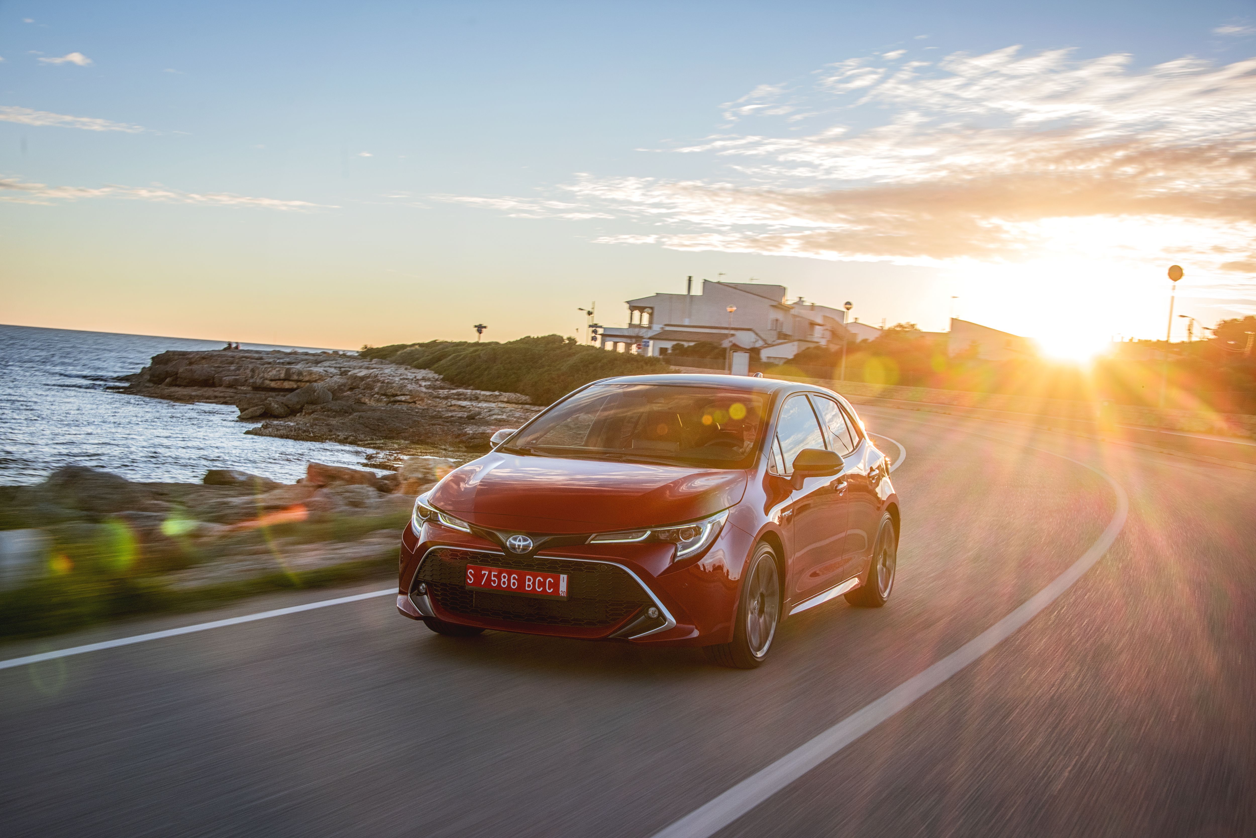 5. Toyota Corolla: 14.020 unidades.