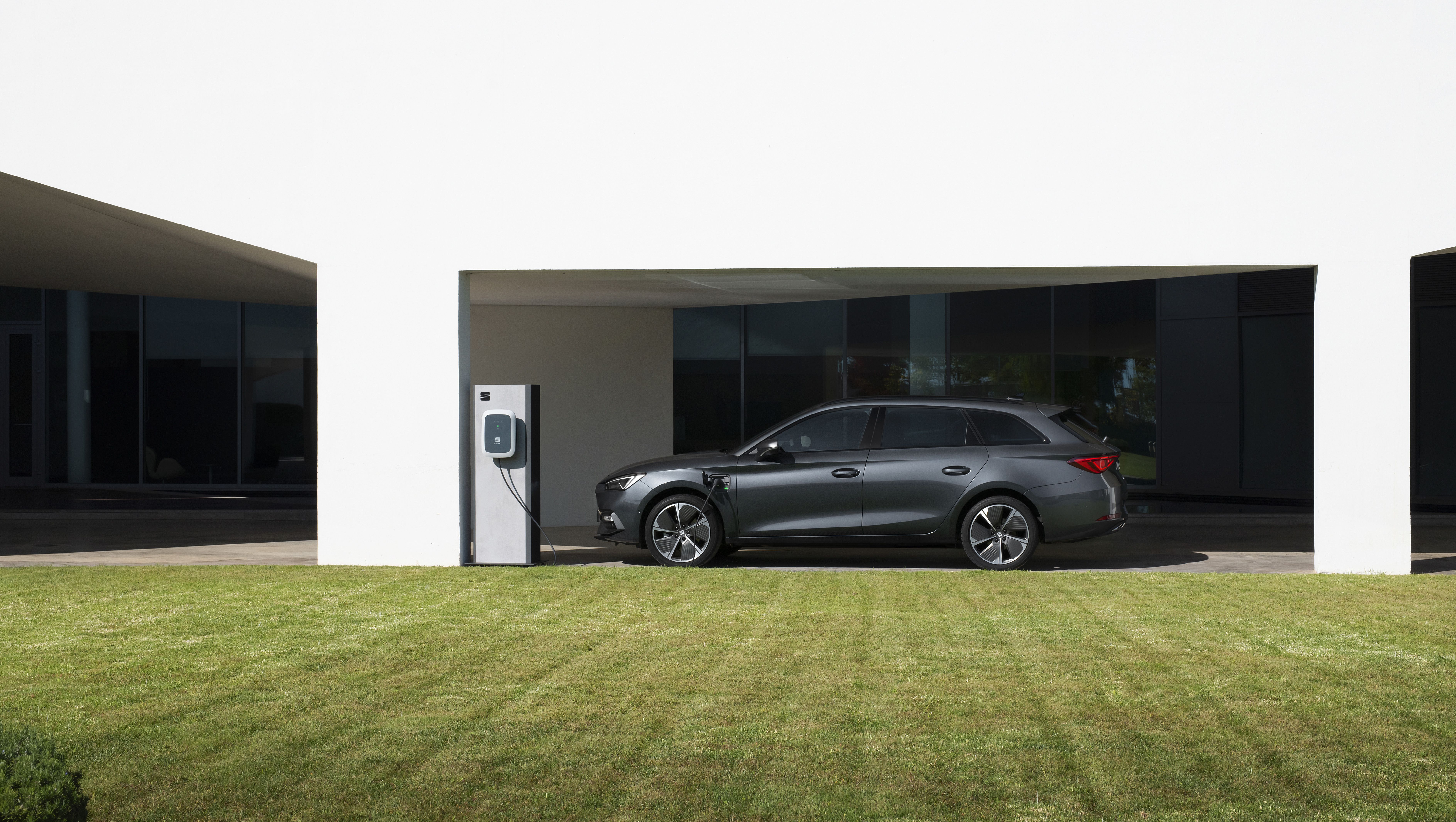 SEAT Leon e Hybrid 