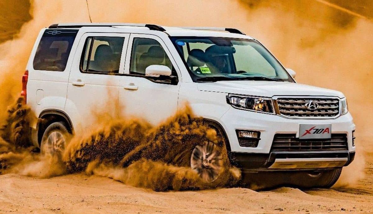 Changan Chana X70A, la copia china del Toyota Land-Cruiser.