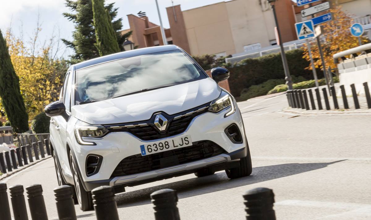 Renault captur E Tech 8