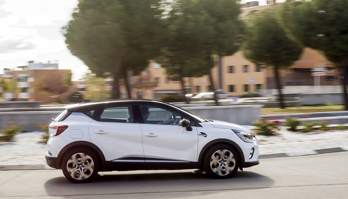 Renault captur E Tech 13