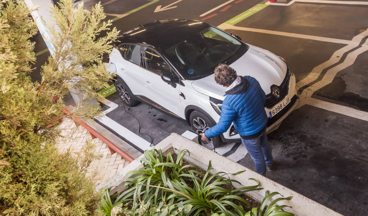 Renault captur E Tech 16