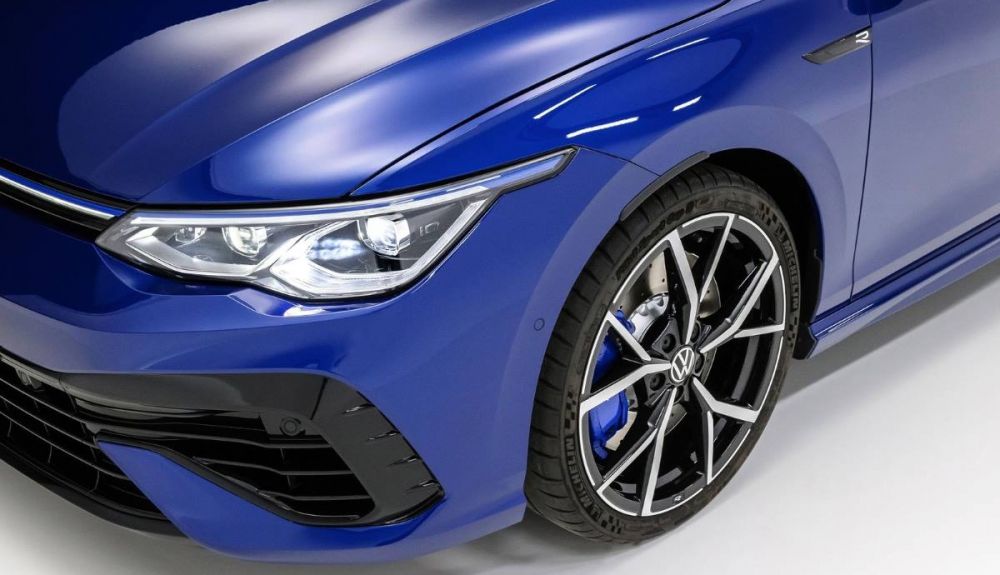 VW Golf R 2021 15 VW Golf R 2021 15