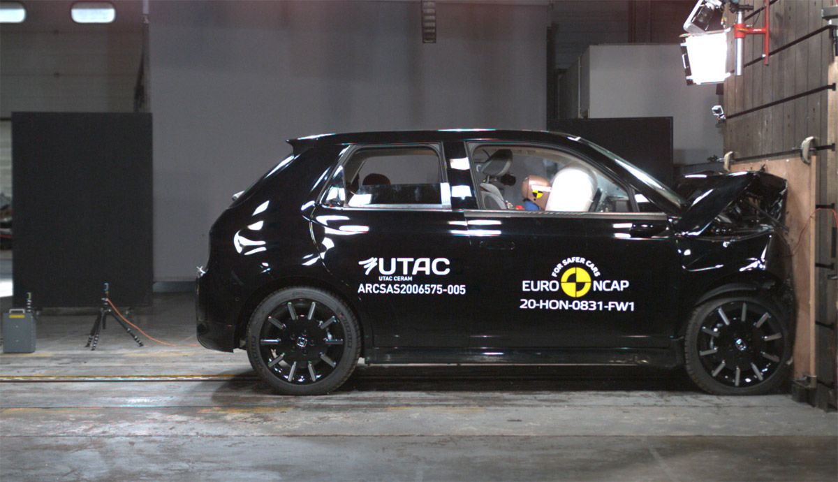 Honda e, cuatro estrellas Euro NCAP.