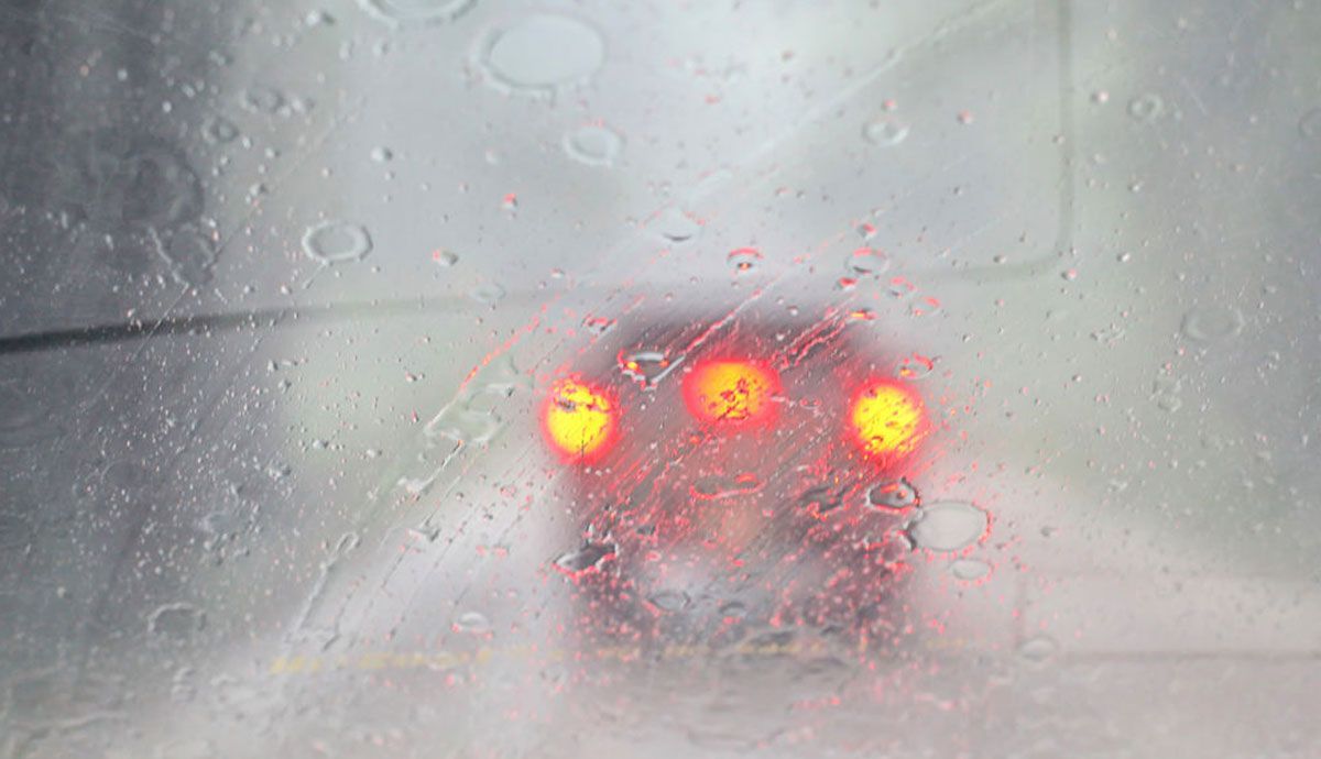 Te contamos qué componentes debes comprobar antes de salir de viaje en invierno para evitar accidentes Te contamos qué componentes debes comprobar antes de salir de viaje en invierno para evitar accidentes