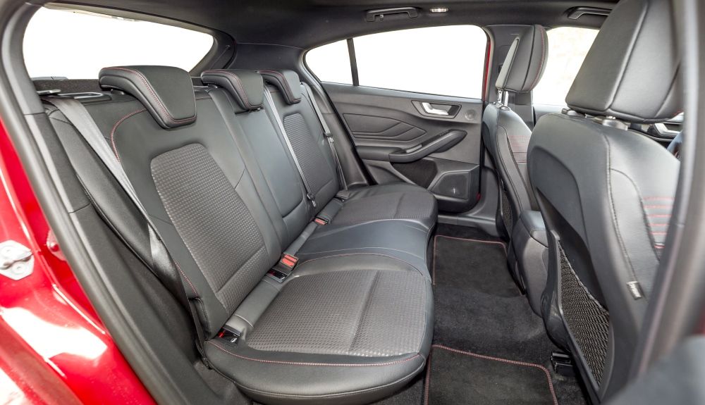 Ford Focus 1.0 Ecoboost MHEV 5