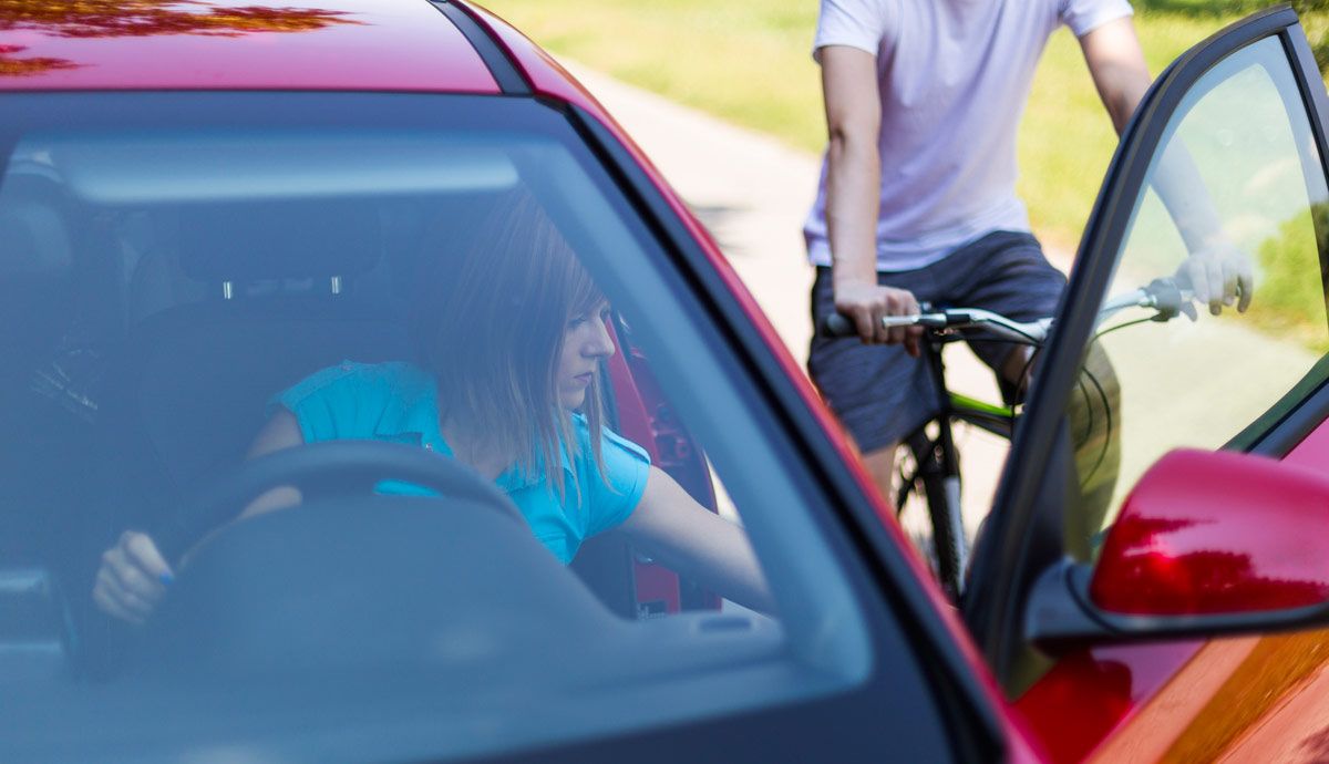 Atentos con esta maniobra peligrosa en el coche. | Foto: iStock