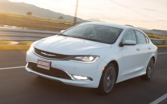 AU237-Chrysler-200-1.jpg