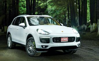AU239-Porsche-Cayenne-S-E-Hybrid-1.jpg