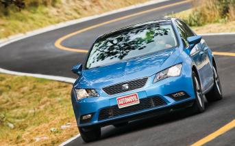AU241-SEAT-Leon-i-style-1.jpg