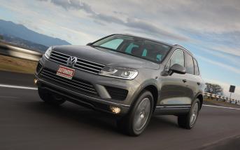 AU242-VW-Touareg-fl-1.jpg