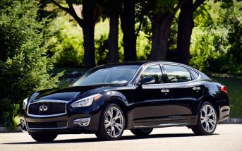 infiniti-q70-1.jpg