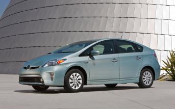 toyotapriusplugin.jpg