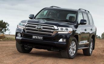toyotalandcruiser201625.jpg