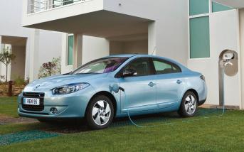 renaultfluenceze050112.jpg
