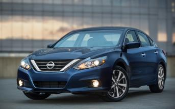altima_frontal_exterior.jpg