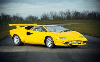lamborghinicountach01.jpg