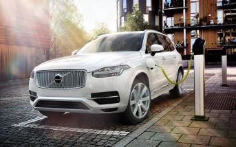 volvoxc90t831.jpg