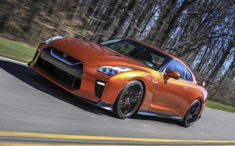 nissangtr201715.jpg