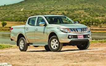 mitsubishil20003.jpg