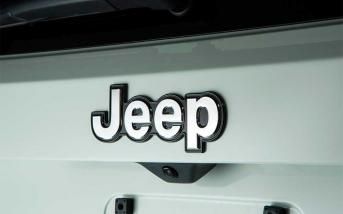 jeep-renegade-2015-1600-c3.jpg