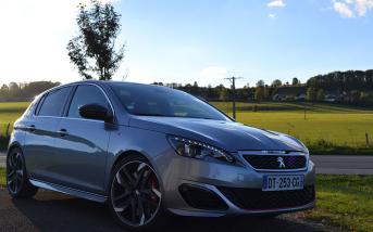 peugeot-308-gti-pi-1.jpg