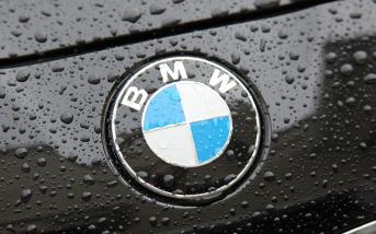 bmwlogo5wallpaper.jpg