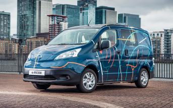 nissanenv200workspace01.jpg