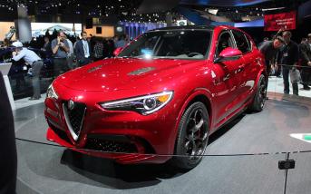 alfaromeostelvio41.jpg